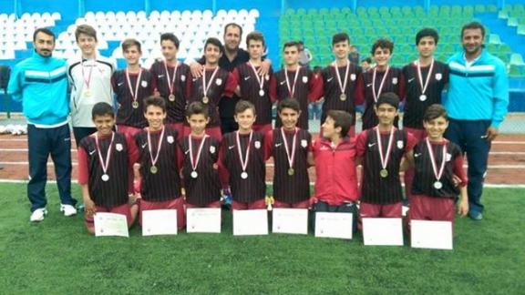 Sabri Taşkın Ortaokulu - Futbol Takımı Türkiye Beşincisi Oldu