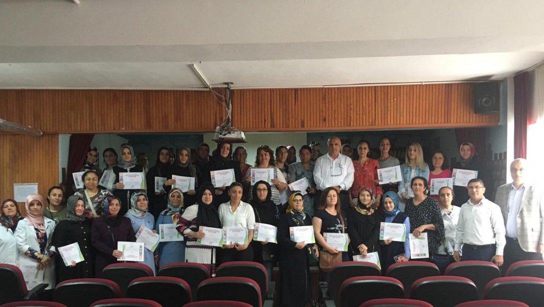 Bedri Rahmi Eyuboğlu İlkokulu-İstanbul İl Milli Eğitim Müdürlüğü Veli Akademileri Katılım Belgeleri Teslim Töreni