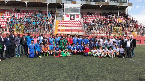 Şehit Ömer Halisdemir Sezonu Genç Erkekler Futbol Turnuvası Sonuçlandı