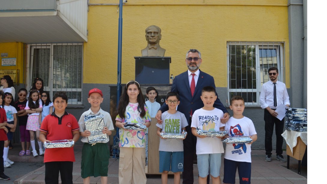 ÖĞRETMEN SALİH NAFİZ TÜZÜN İLKOULU YILSONU KAPANIŞ PROGRAMI DÜZENLENDİ.